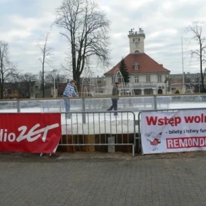 lodowisko w bloniach3